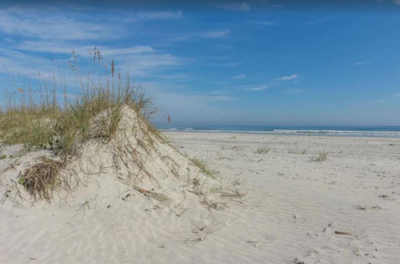 Hibiscus Oceanfront Resort St. Augustine Beach Exterior photo