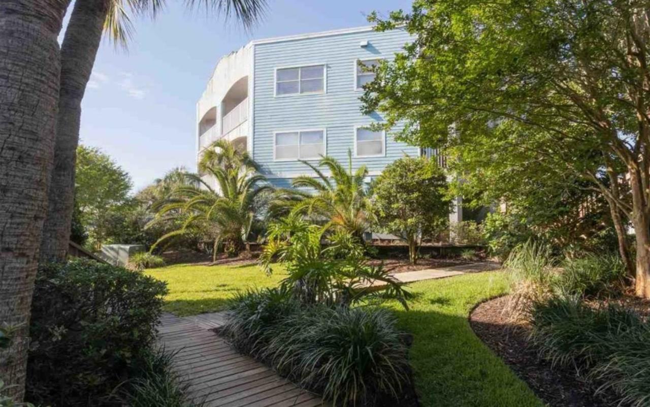 Hibiscus Oceanfront Resort St. Augustine Beach Exterior photo