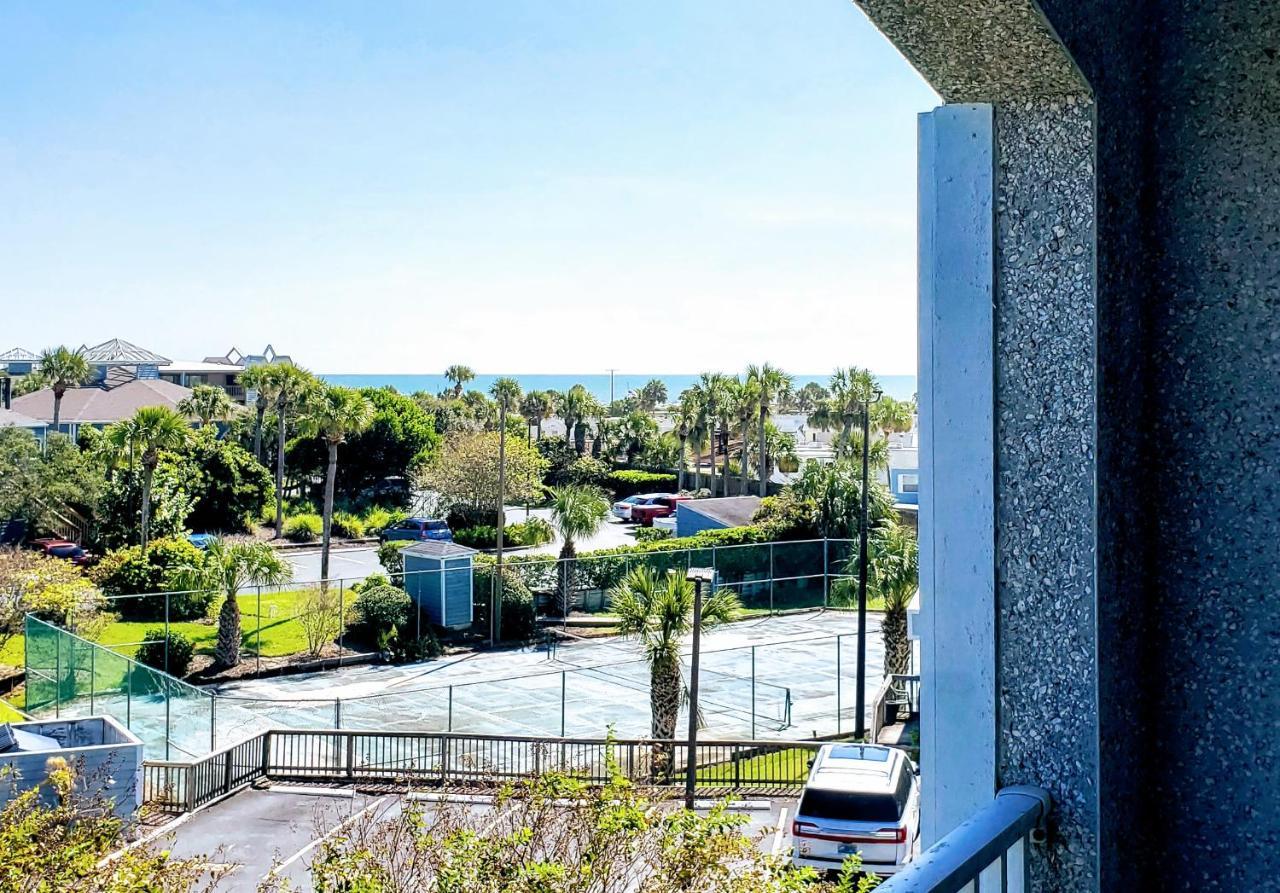 Hibiscus Oceanfront Resort St. Augustine Beach Exterior photo